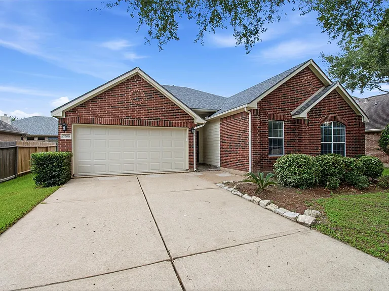 6706 Paigetree Ln — Photo 4