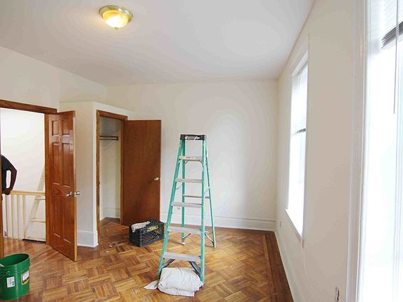 2nd image of 292 Rogers Ave #2