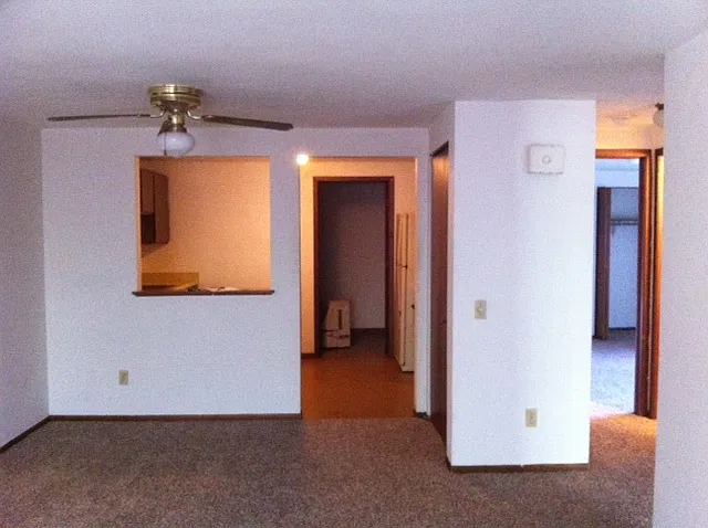 4405 Dwight Dr — Photo 7