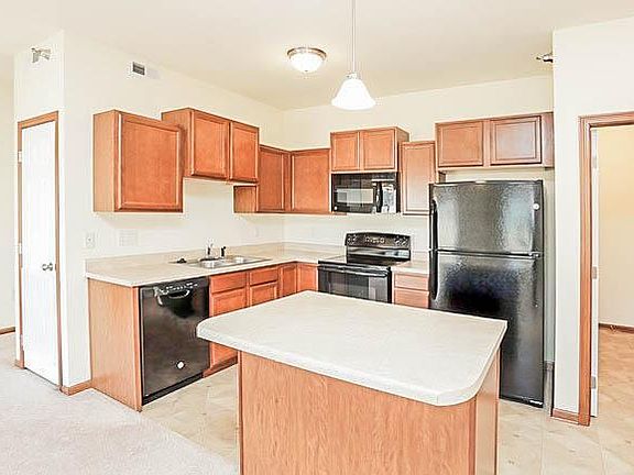 5th image of 6000 NW 106th St APT 11