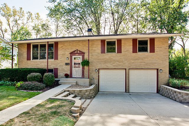 1st image of 899 E Schirra Dr