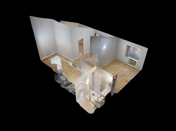 76-16 Grand Cent Parkway image 21 of 21