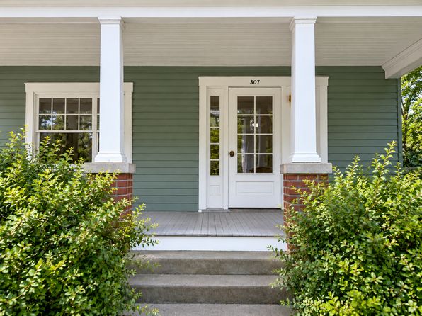 307 E Main St