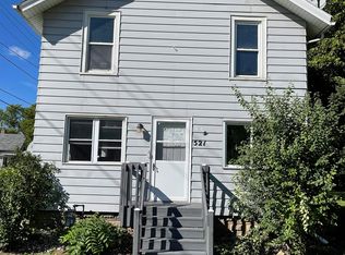 521 Sherry St, Neenah, WI 54956