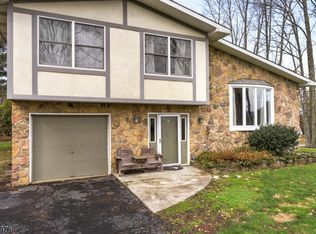 108 Holland Rd, Wantage, NJ 07461