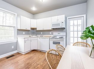 8 Green Pl #1, Newport, RI 02840