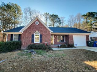5066 Summer Ridge Rd, Fayetteville, NC 28303