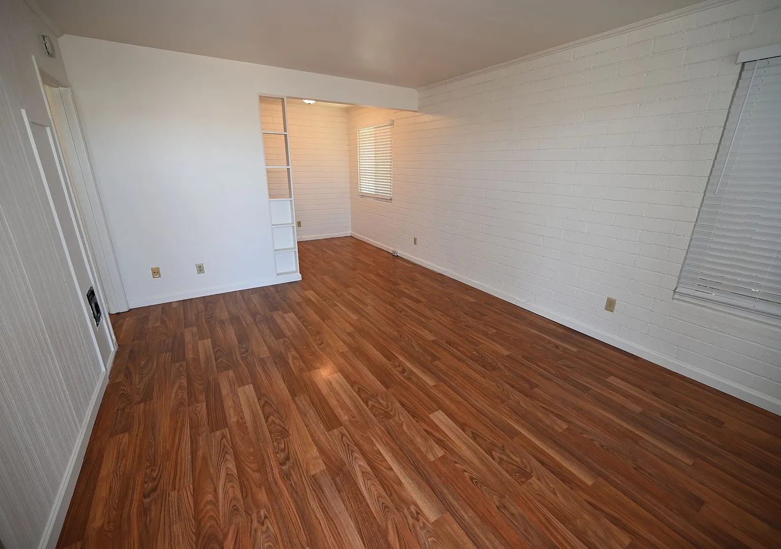 4485mont — Photo 3