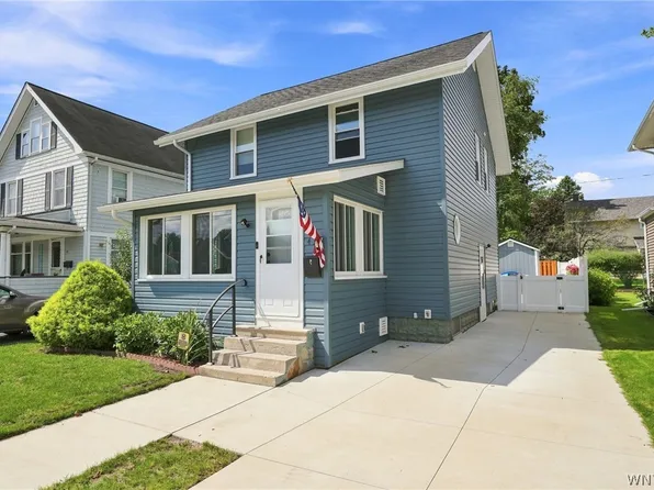 43 Kingsbury Ave, Batavia, NY 14020