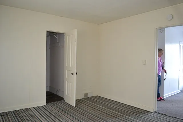Building Photo - 1420 W Michigan Ave #2
