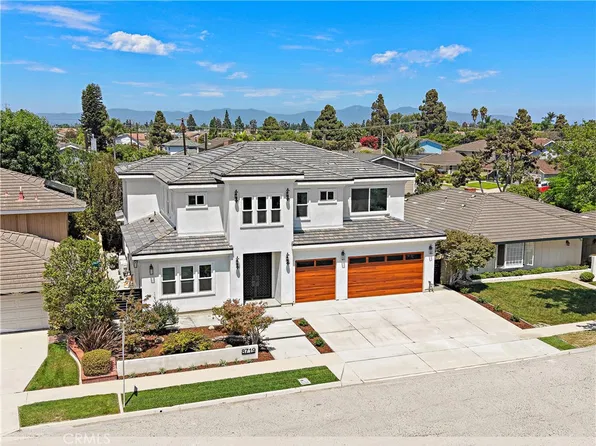 8719 Hummingbird Ave, Fountain Valley, CA 92708