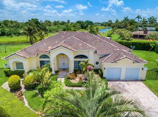 14850 SW 95th Ct, Miami, FL 33176