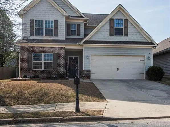 4636 Sweetwater Dr, Gainesville, GA 30504