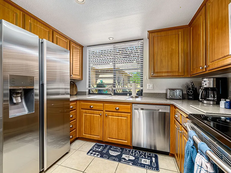 56 La Ronda Dr — Photo 11