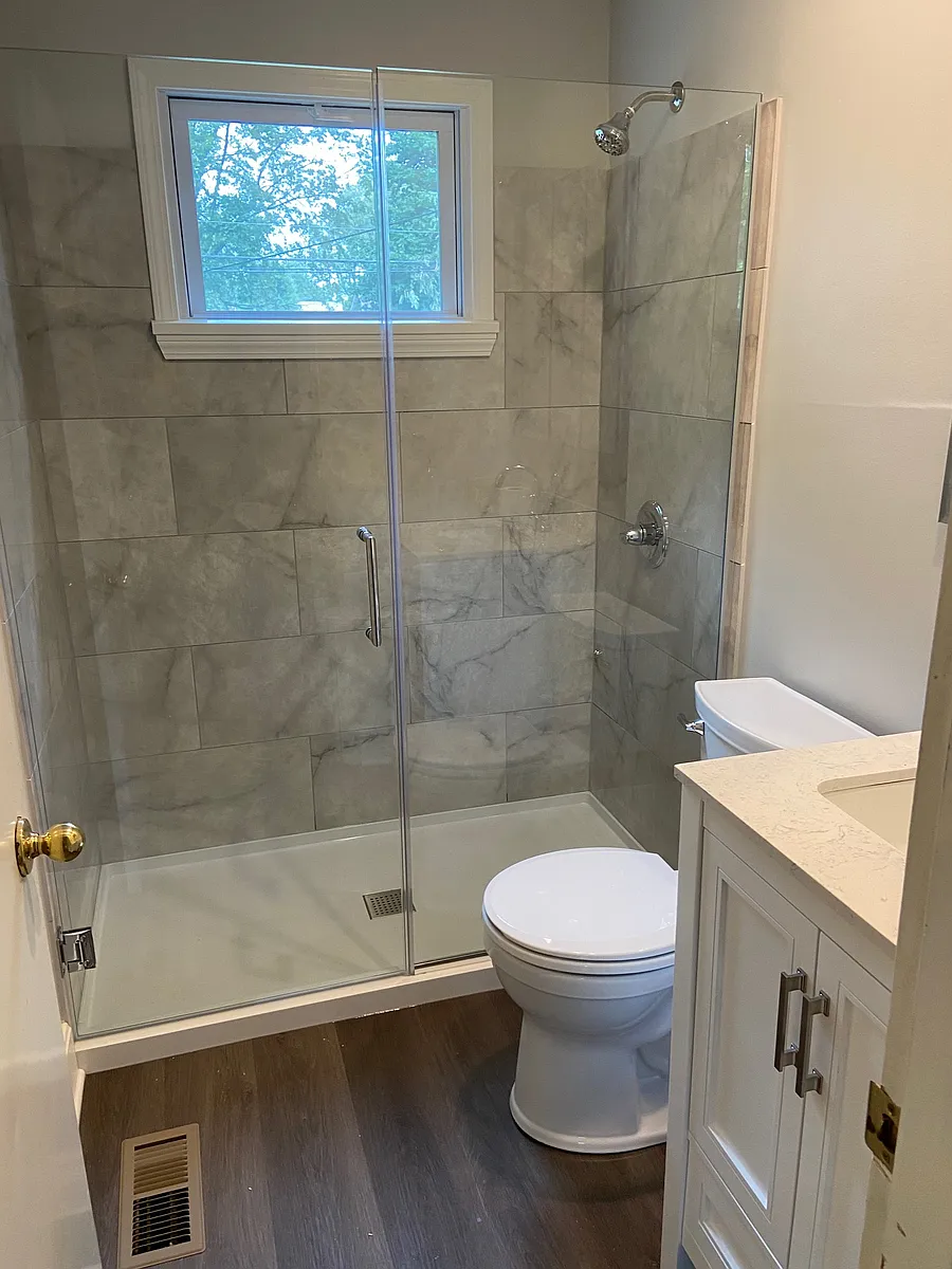 walk in shower first floor - 623 Cecil Way