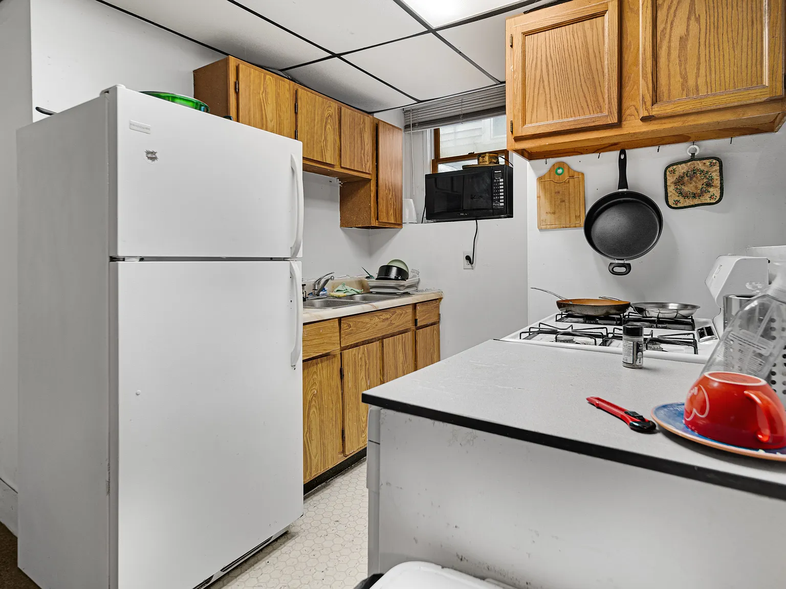 3 bed, 1500 sqft, $800 — Photo 2
