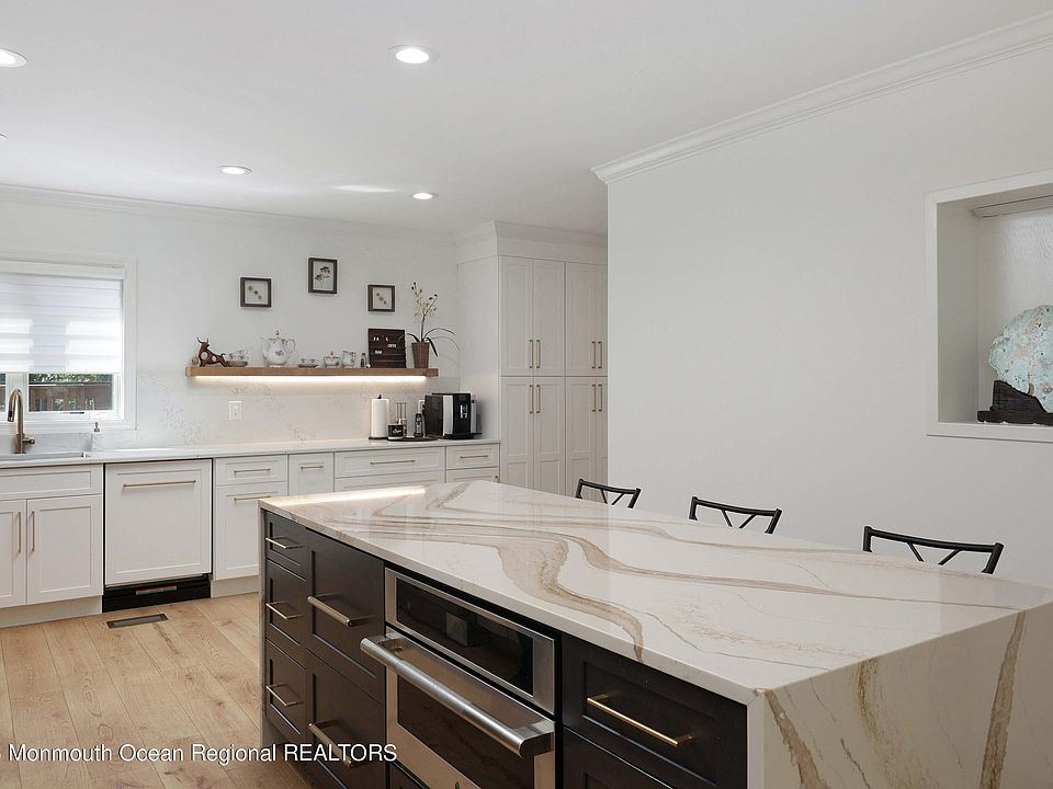 536 Colts Neck Road, Farmingdale, NJ 07727 Zillow