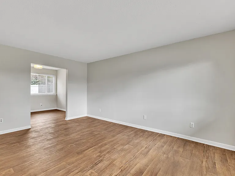 2376 Champion Ct — Photo 8