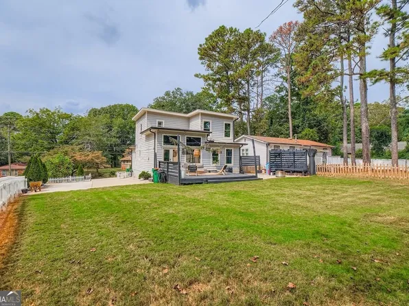 539 Glendale Rd, Scottdale, GA 30079