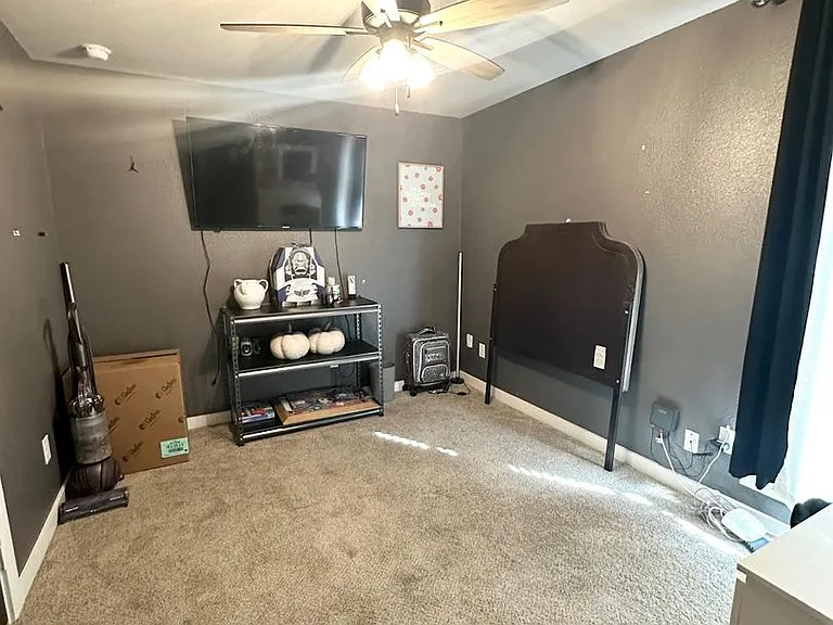 320 Panhandle Dr — Photo 7