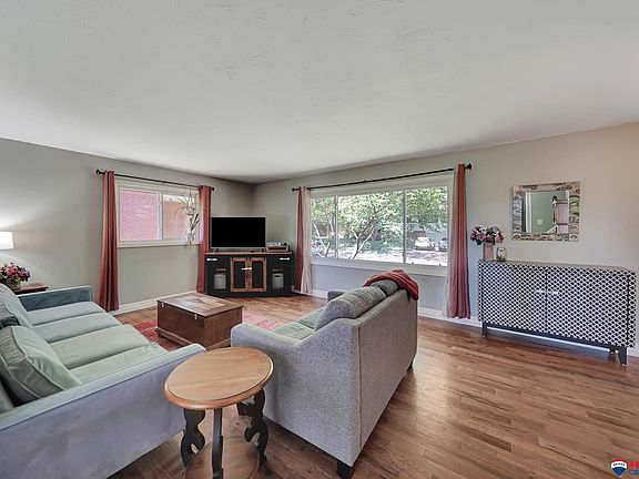 3rd image of 7415 Englewood Dr