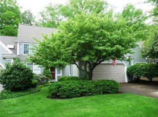 190 Pheasant Run Dr #190E, Chagrin Falls, OH 44022