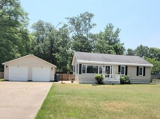 3363 Sheringer Rd, Muskegon, MI 49444