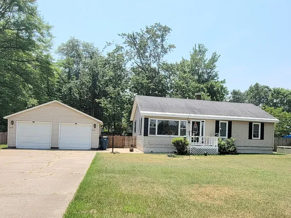 3363 Sheringer Rd, Muskegon, MI 49444