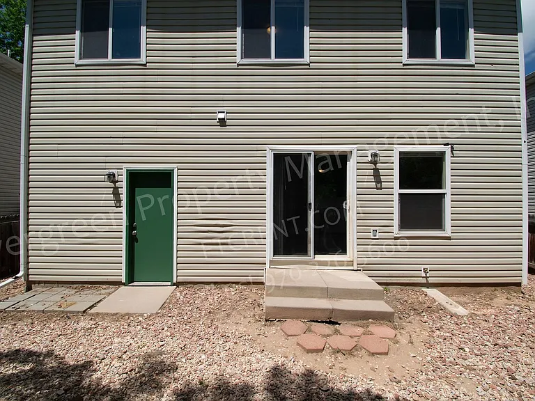 3326 Warren Farm Dr — Photo 36