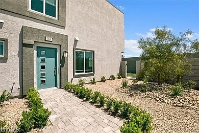 4258 Vivenda St Photo 1