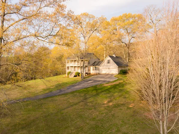 8040 Hog Jowl Rd, Chickamauga, GA 30707