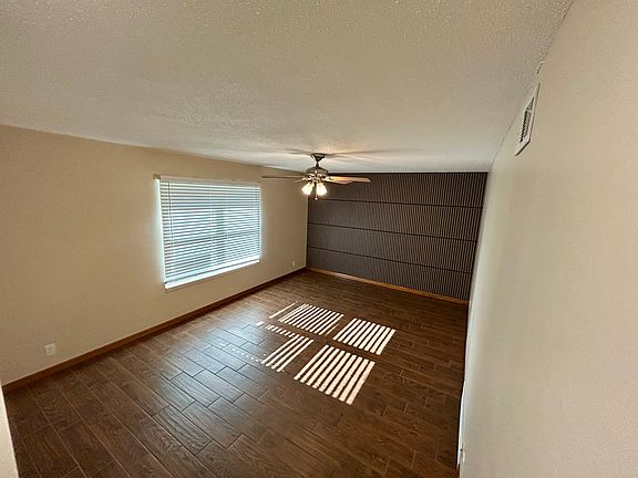 Living room.