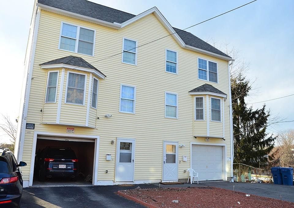 1st image of 7 Lincoln Ct #A