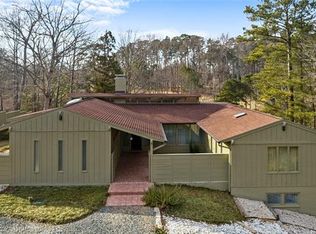 30 Golf Ln, Weems, VA 22576