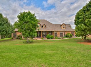 1005 Twin Creek Cir, Tuttle, OK 73089