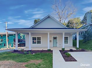201 Armfield St, Statesville, NC 28677