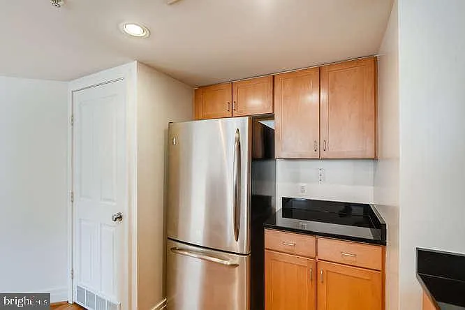 414 Water St #1903 — Photo 7