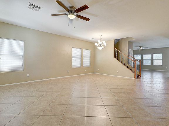 3rd image of 21168 E Munoz Dr