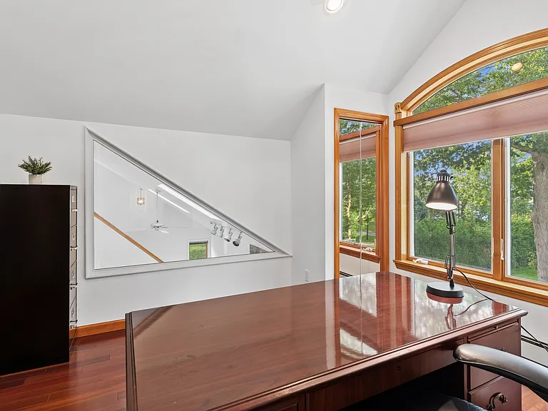 18 Noyac Harbor Rd — Photo 25
