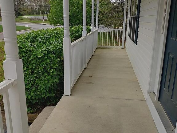 4th image of 46877 Anita Ct