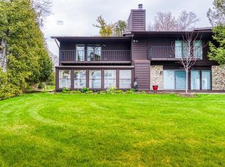 5645 Bay Shore Dr UNIT 1, Sturgeon Bay, WI 54235