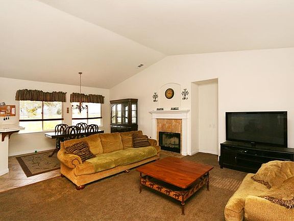2nd image of 2742 S Niverth Pl