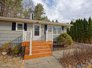 38 Greenwood Rd, Wynantskill, NY 12198