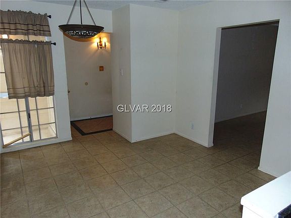 5th image of 4027 Syracuse Dr