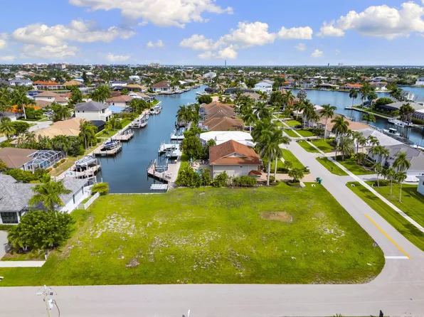 960 Bonita Ct, Marco Island, FL 34145