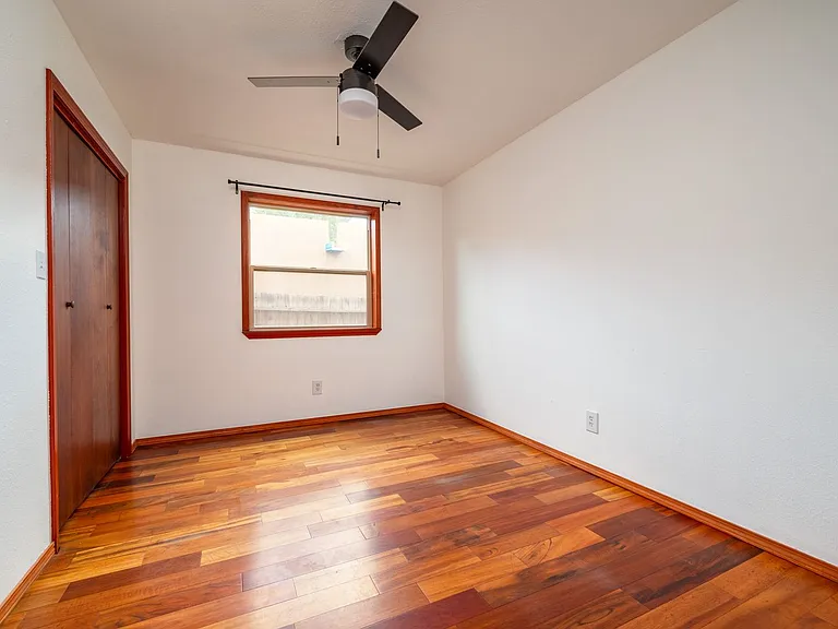 2911 Avenida Alamosa — Photo 16