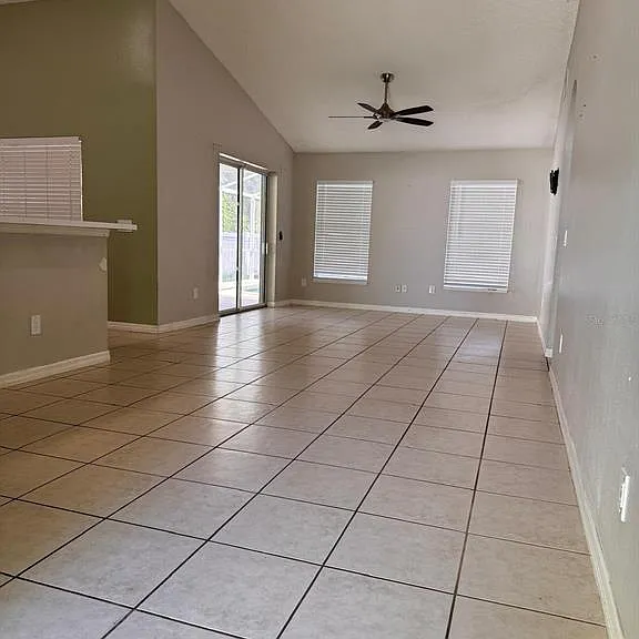 40045 Palm St — Photo 3