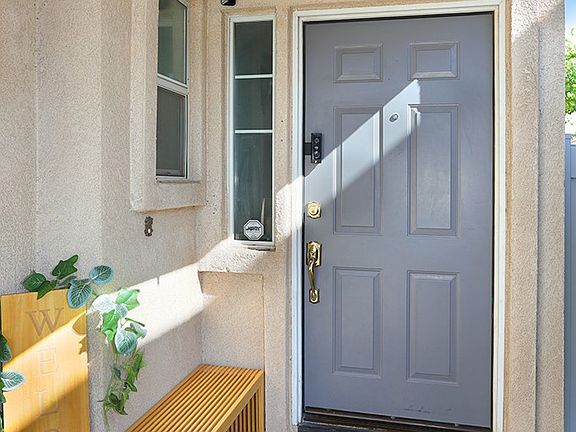3rd image of 855 Blossomcreek Ln