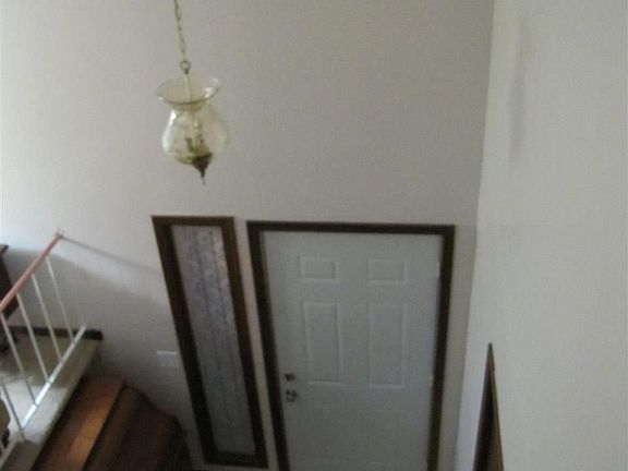 3rd image of 2211 Whitted Dr