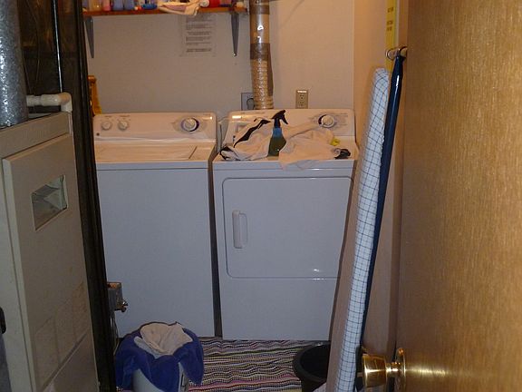 Laundry in Unit